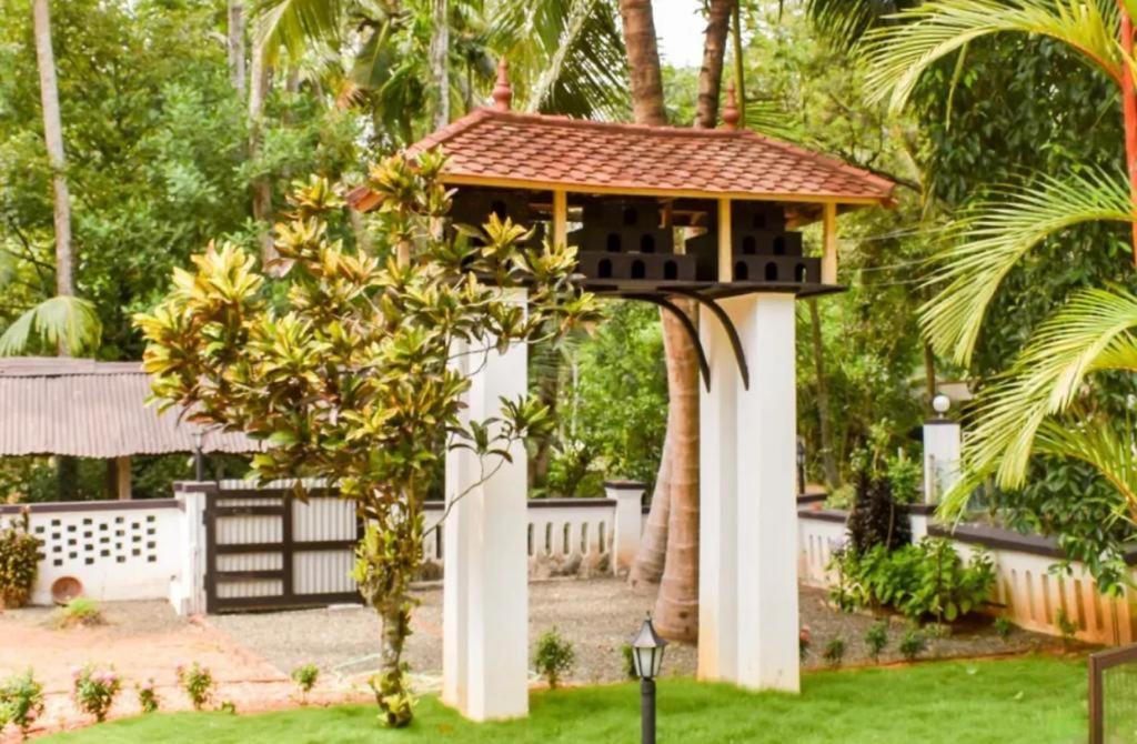 קומרקום Babira Brookside Heritage Resort מראה חיצוני תמונה