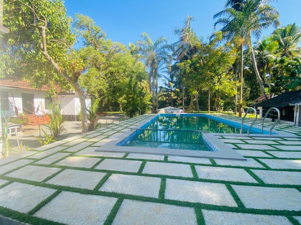 קומרקום Babira Brookside Heritage Resort מראה חיצוני תמונה