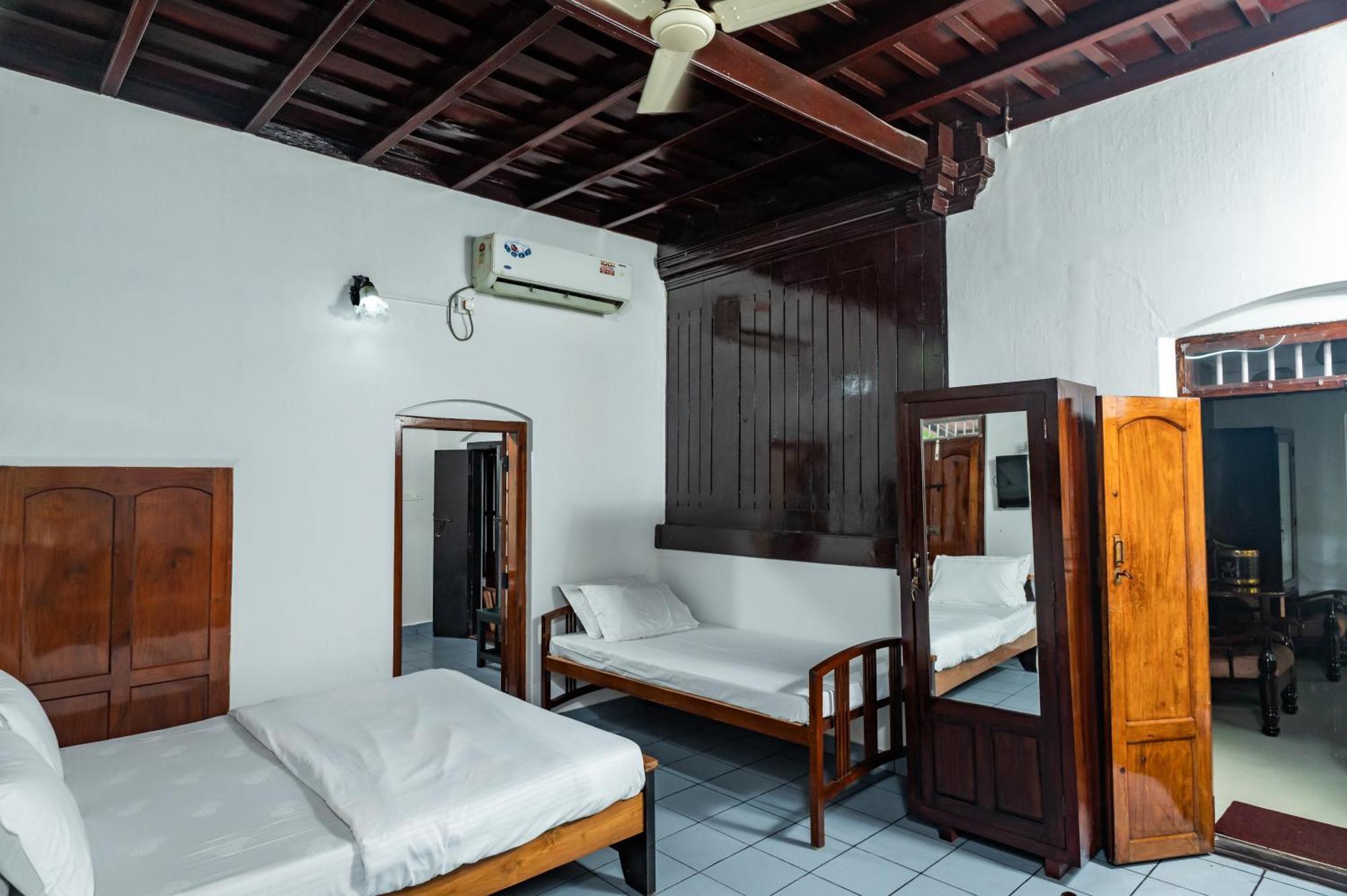 קומרקום Babira Brookside Heritage Resort מראה חיצוני תמונה