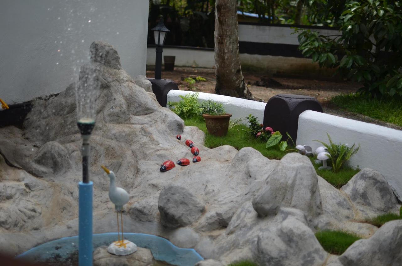 קומרקום Babira Brookside Heritage Resort מראה חיצוני תמונה