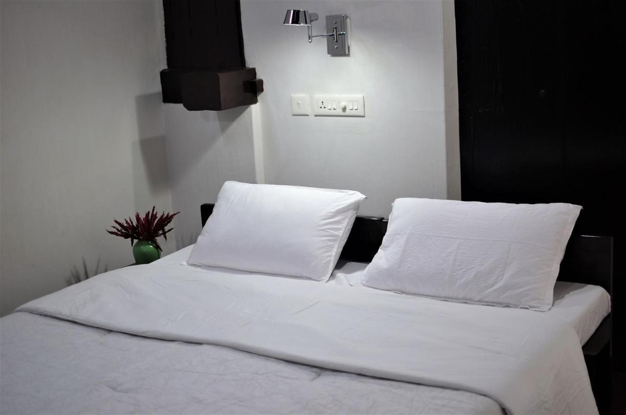 קומרקום Babira Brookside Heritage Resort מראה חיצוני תמונה